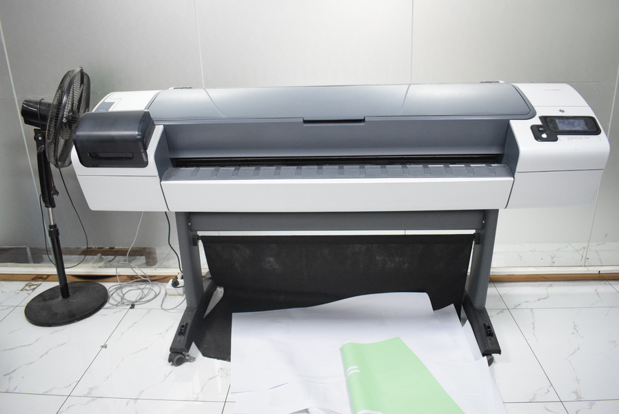 GUANGZHOU YM PACKAGE PRODUCTS CO.,LTD. linea di produzione del fabbricante