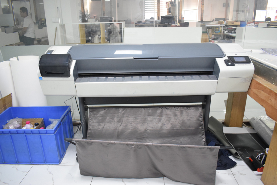 GUANGZHOU YM PACKAGE PRODUCTS CO.,LTD. linea di produzione del fabbricante