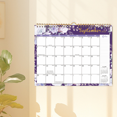 Calendari murali cartacei personalizzati Stampa a colori per la visibilità della tua attività