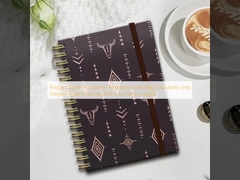 Elegante notebook a copertina rigida a spirale con alta durata e stile elegante con layout carta dot-grid